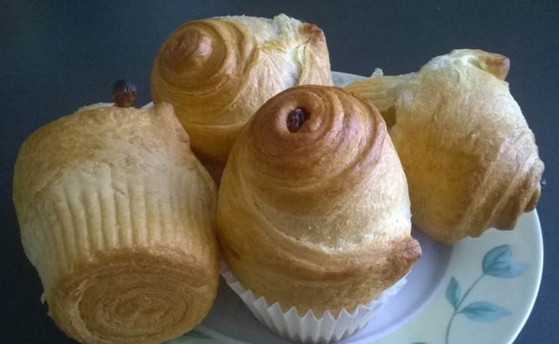 Réaliser des croffins aux raisins maison