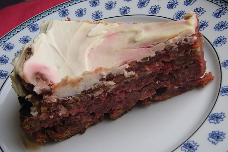 Réaliser un gâteau à la betterave maison